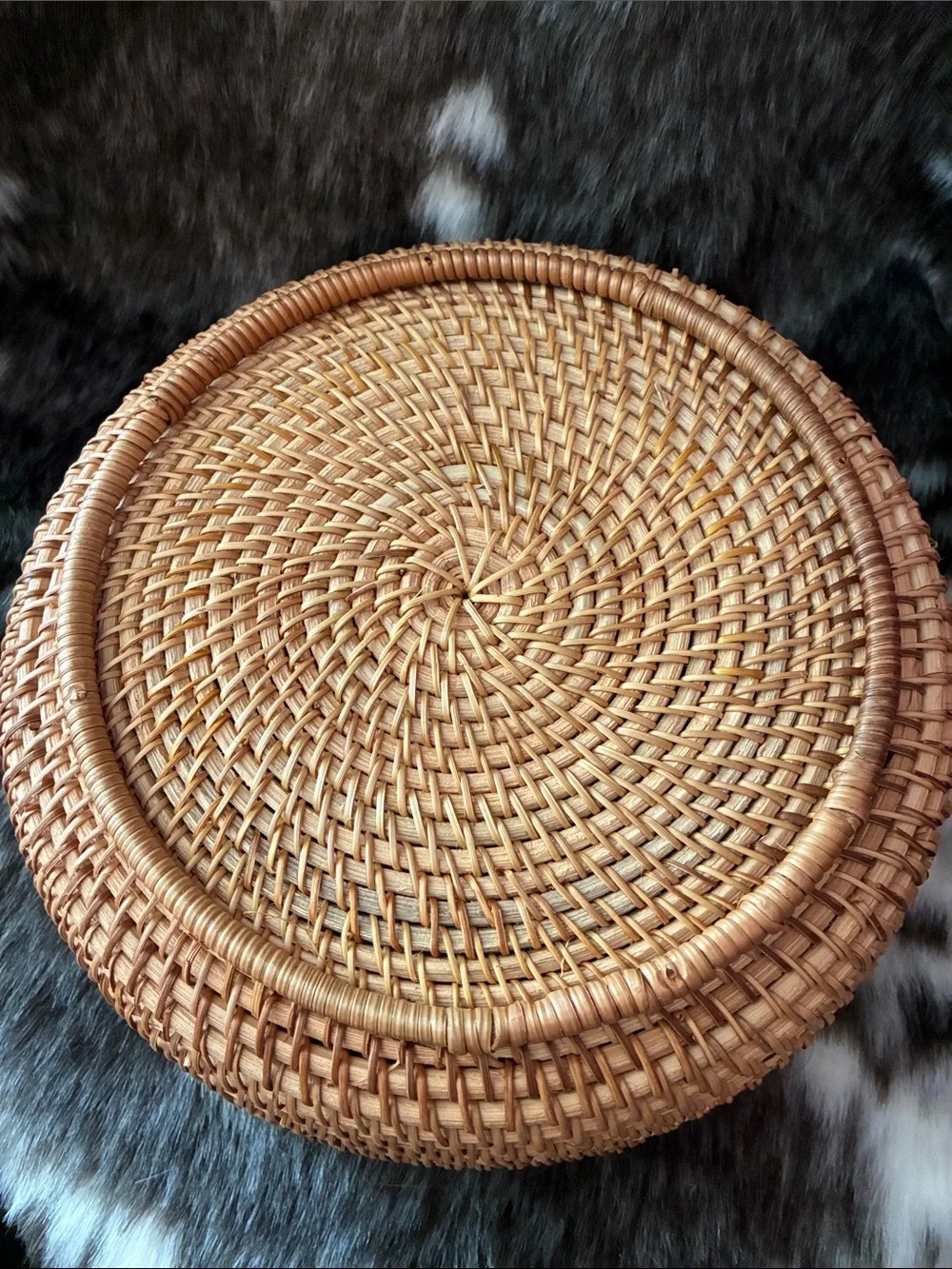 Hand-woven, round Rattan basket